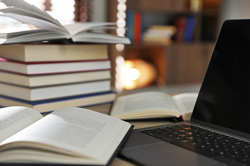 szakdolgozat felépítése és témakutatás